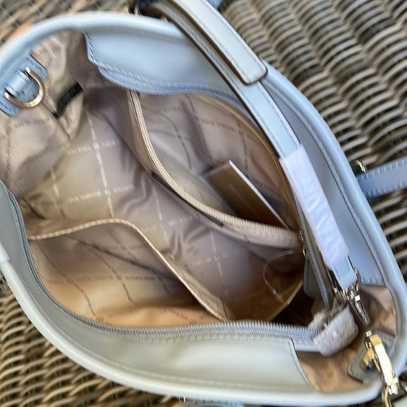 Michael Kors XSmall Carryall Convertible Top Zip Tote Pale Blue - Picture 10 of 16